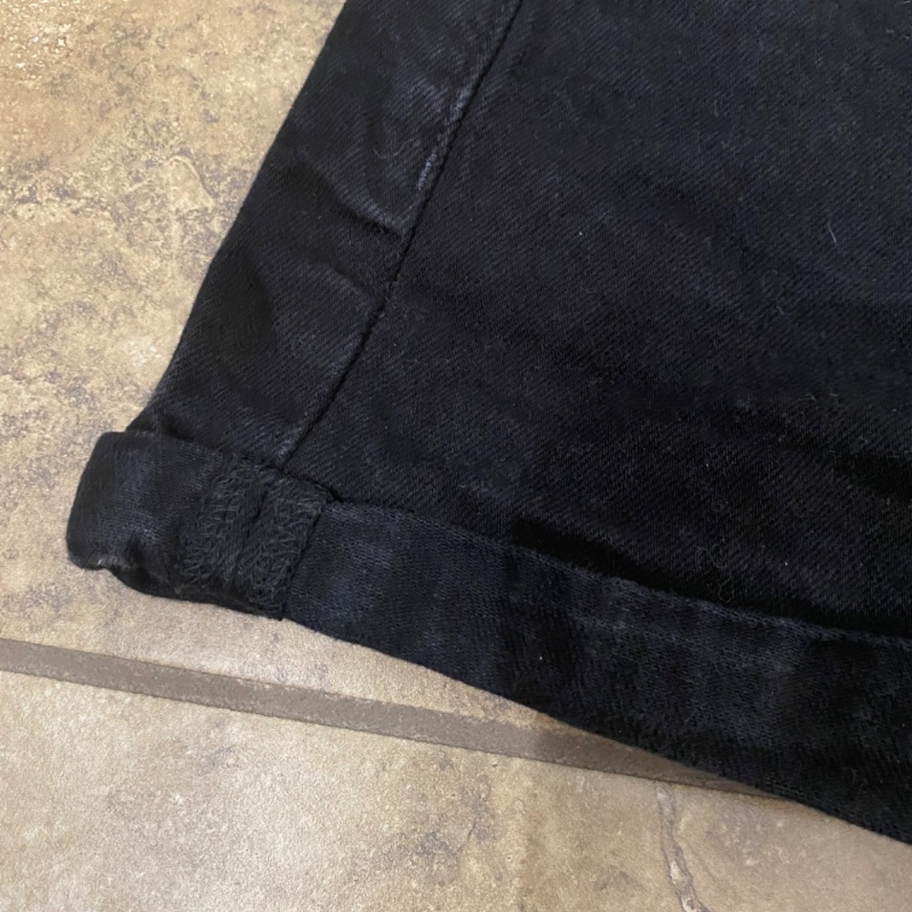 Old Navy High Rise Shorts - Picture 2 of 4